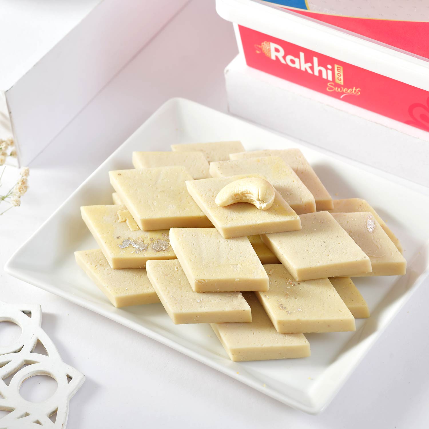 Golden Green Bhaiya Bhabhi Rakhi Hamper