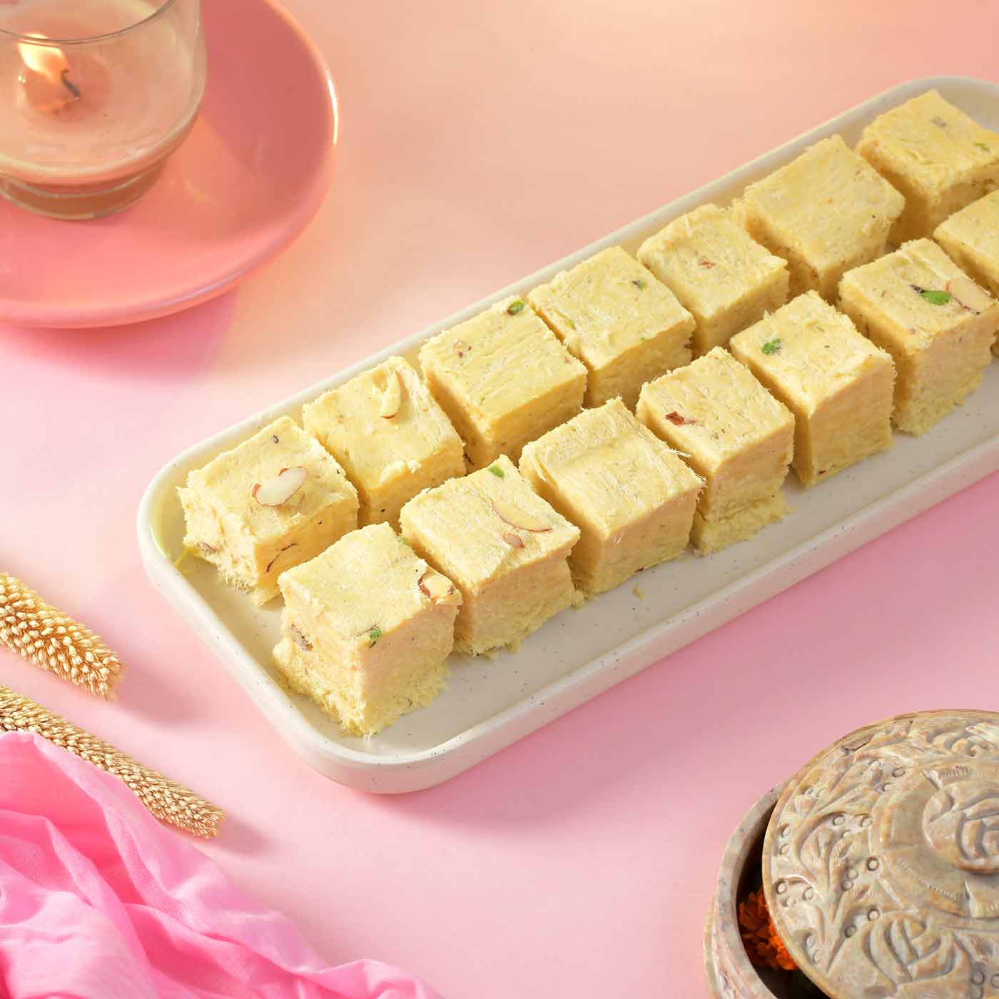 Sweets & Nuts Celebration Hamper