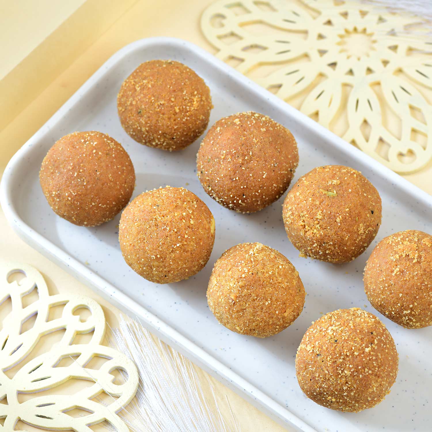 5 Designer Rakhi Set With Besan Laddu